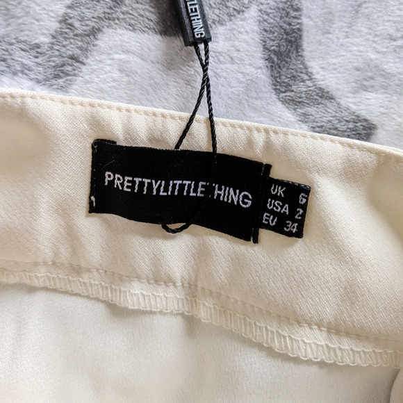 NWT • PrettyLittleThing • mini skirt - Picture 4 of 5
